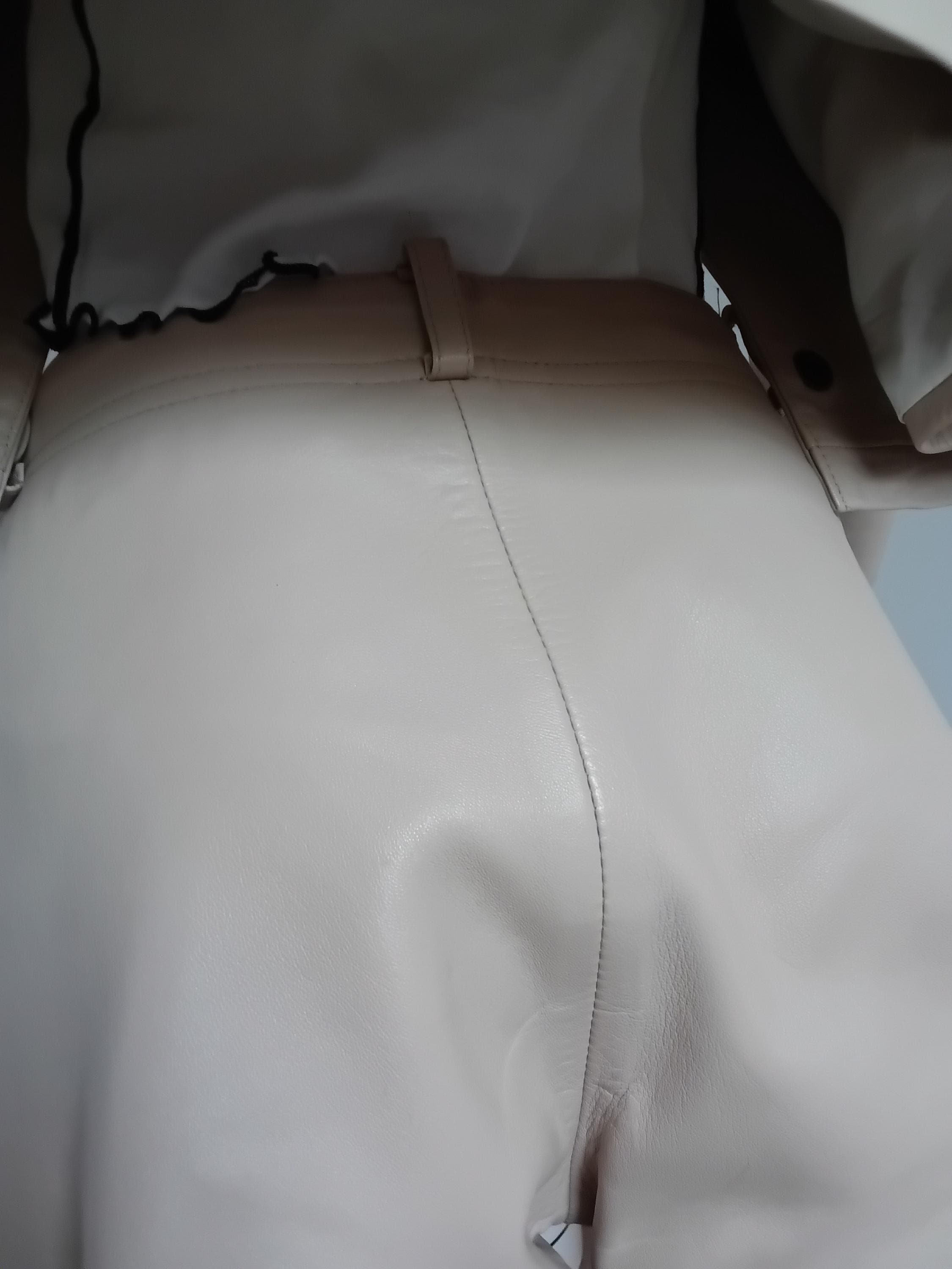 Vintage Tailleur pantalon en cuir beige - Modèle unique