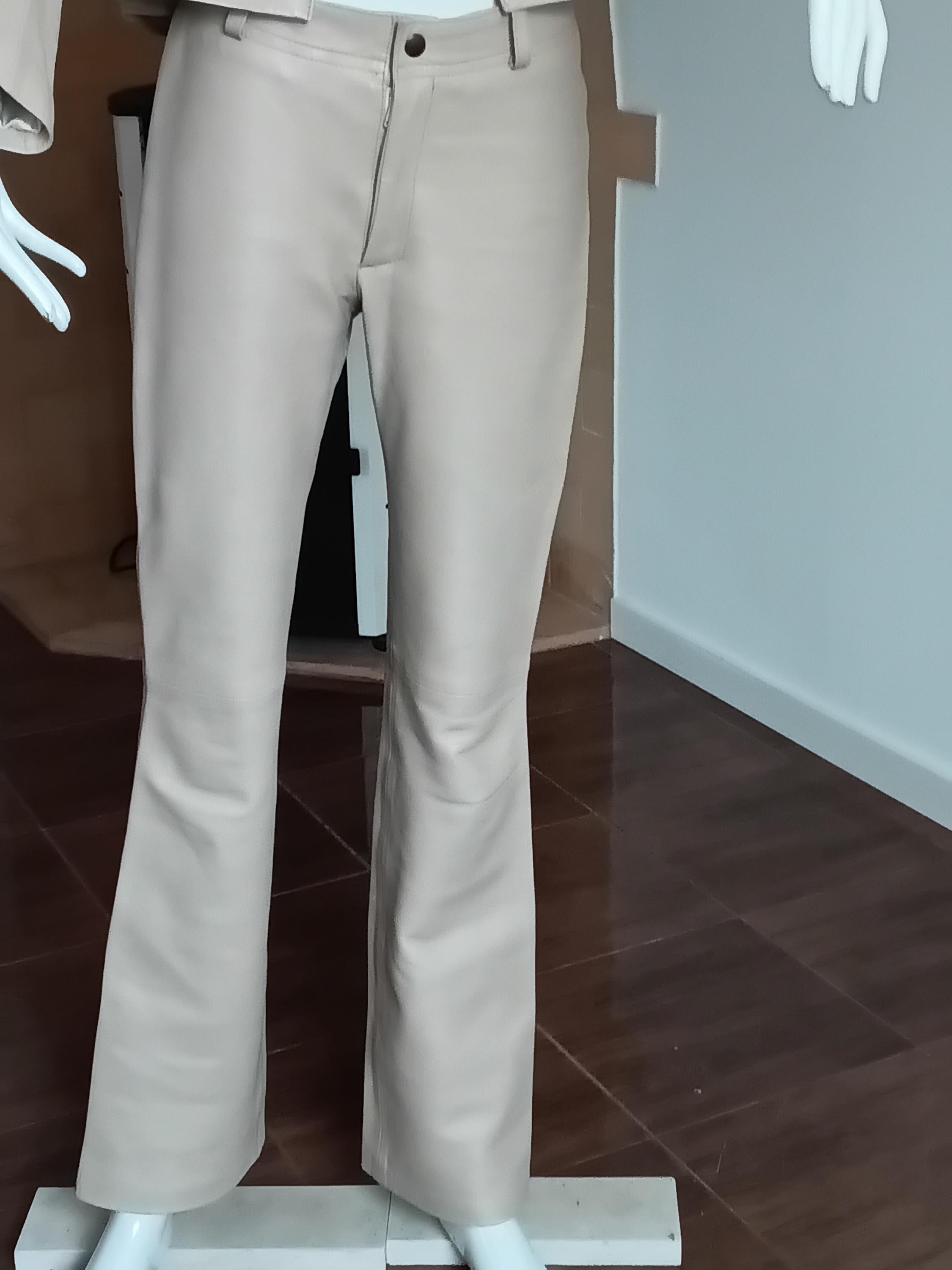 Vintage Tailleur pantalon en cuir beige - Modèle unique