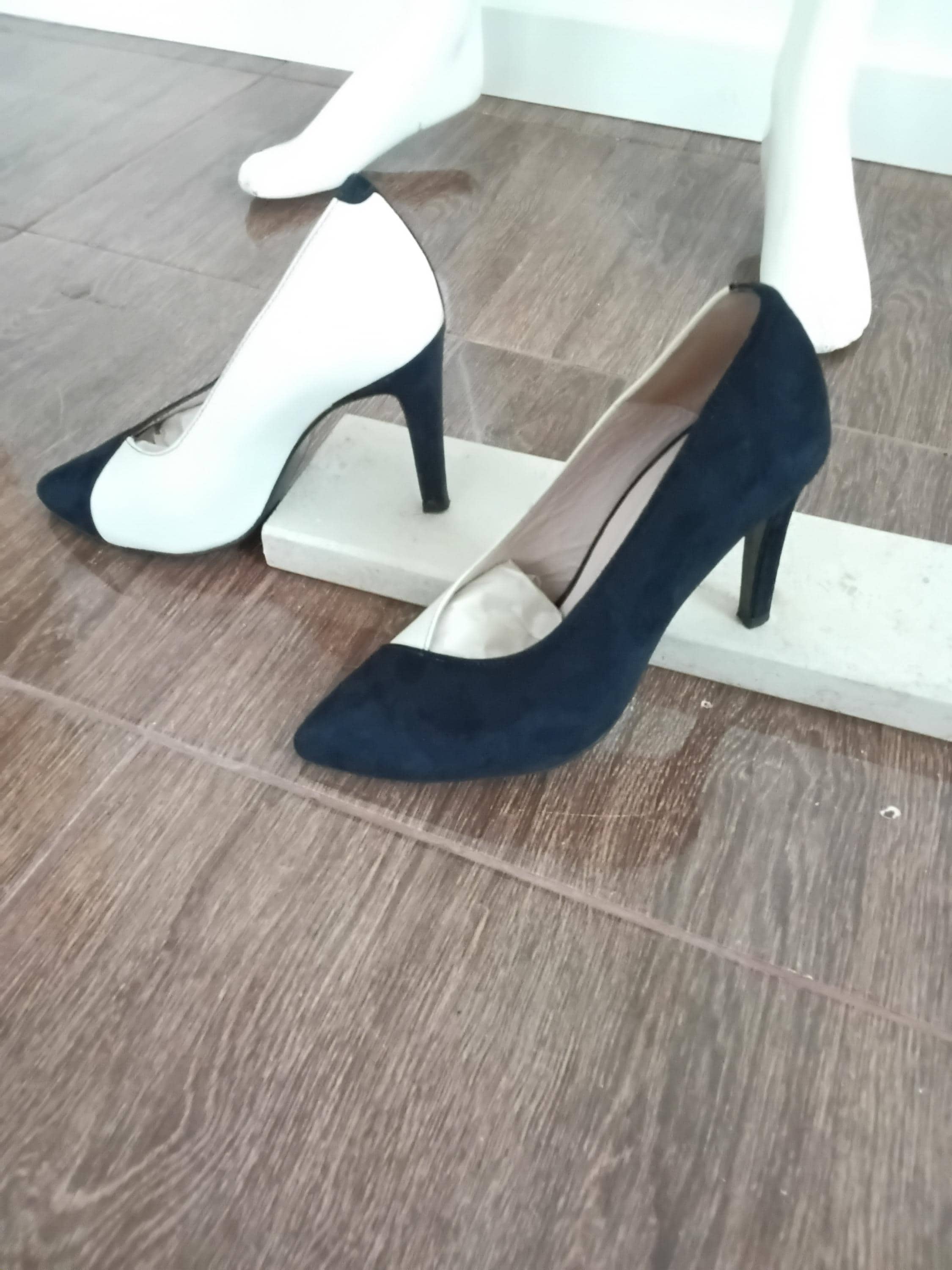 Vintage Escarpins Alba Moda Bicolores Cuir Blanc & Bleu Nuit — Taille 37 FR