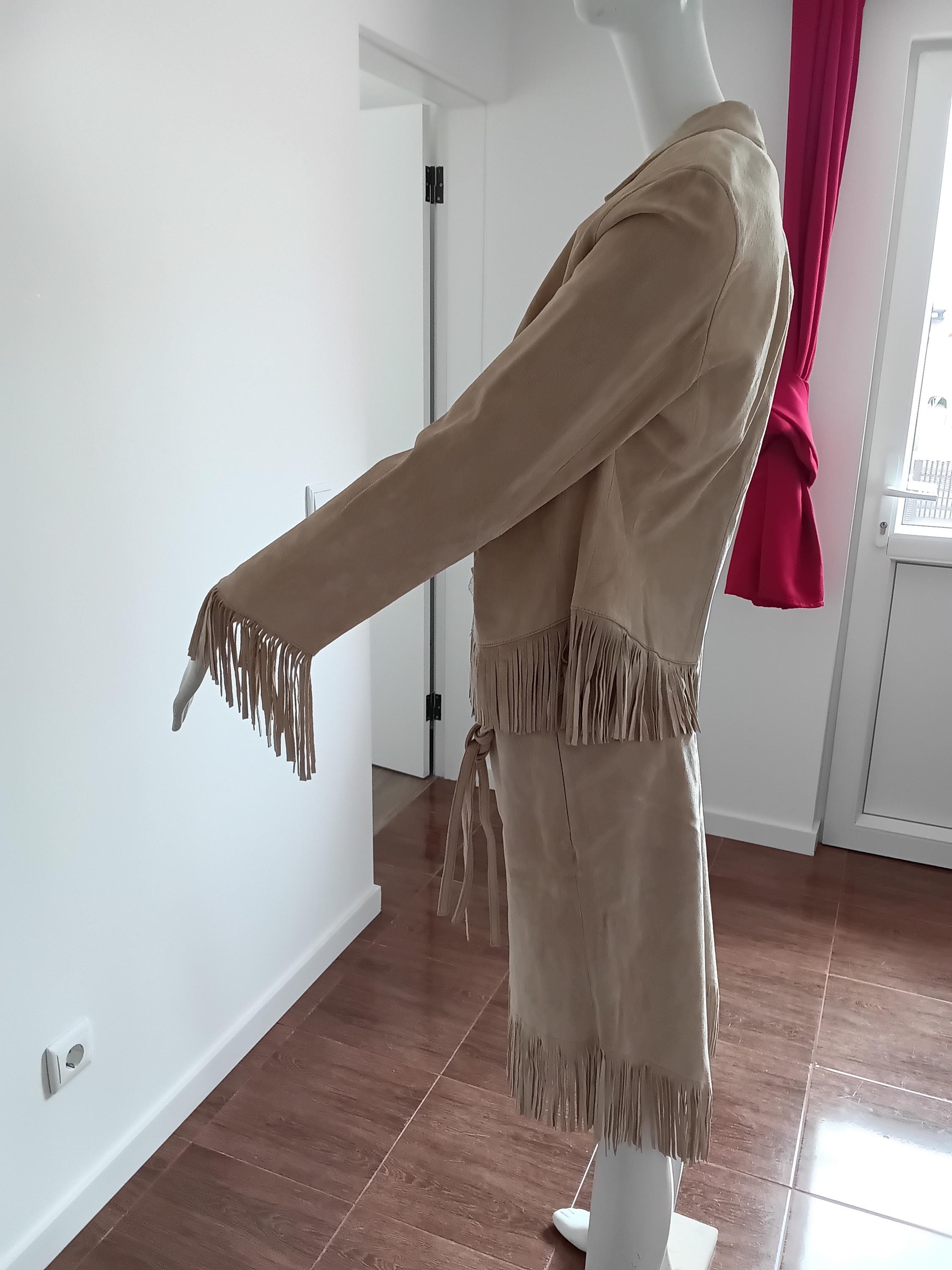 Vintage Tailleur jupe en cuir velours beige
