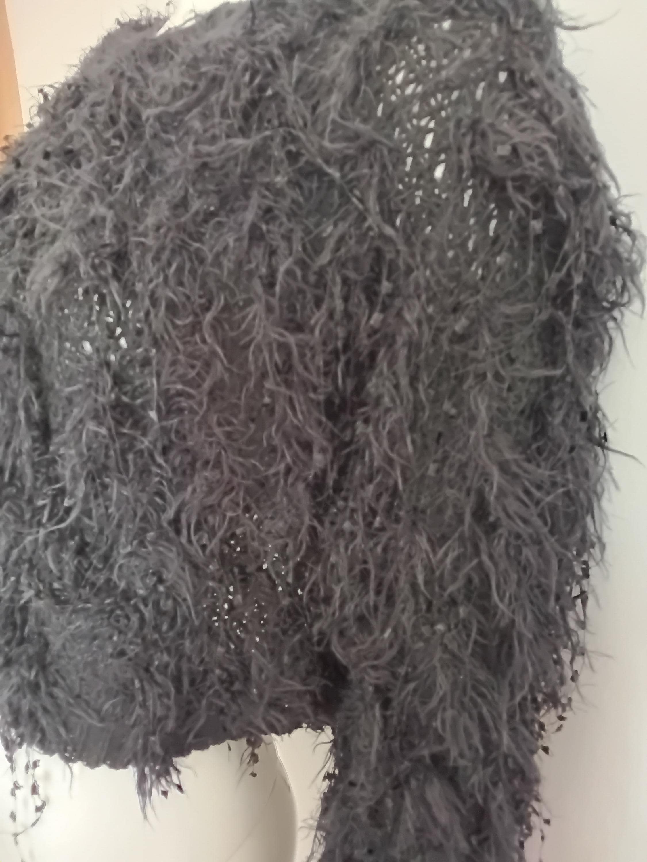 Pull Vintage Noir Frangé Années 70 — Style Bohème — Taille Unique