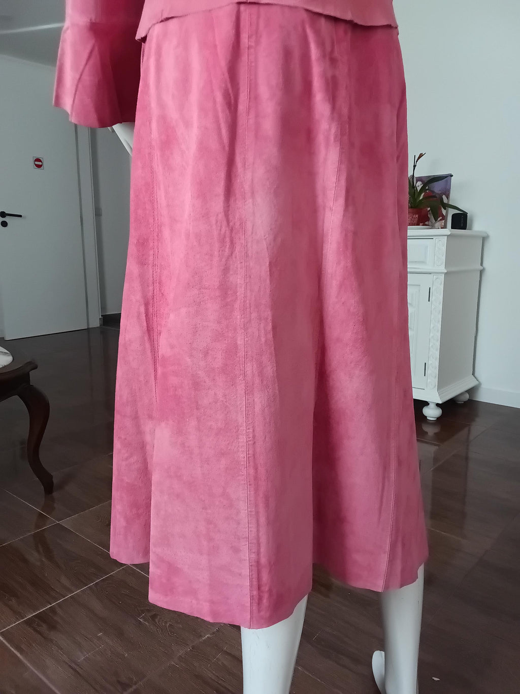 Vintage Ensemble blazer + jupe en cuir velours rose à volants — Taille 38 FR