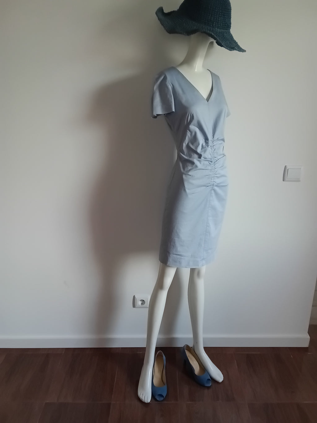 Robe Cocktail Bleu Clair – Madeleine