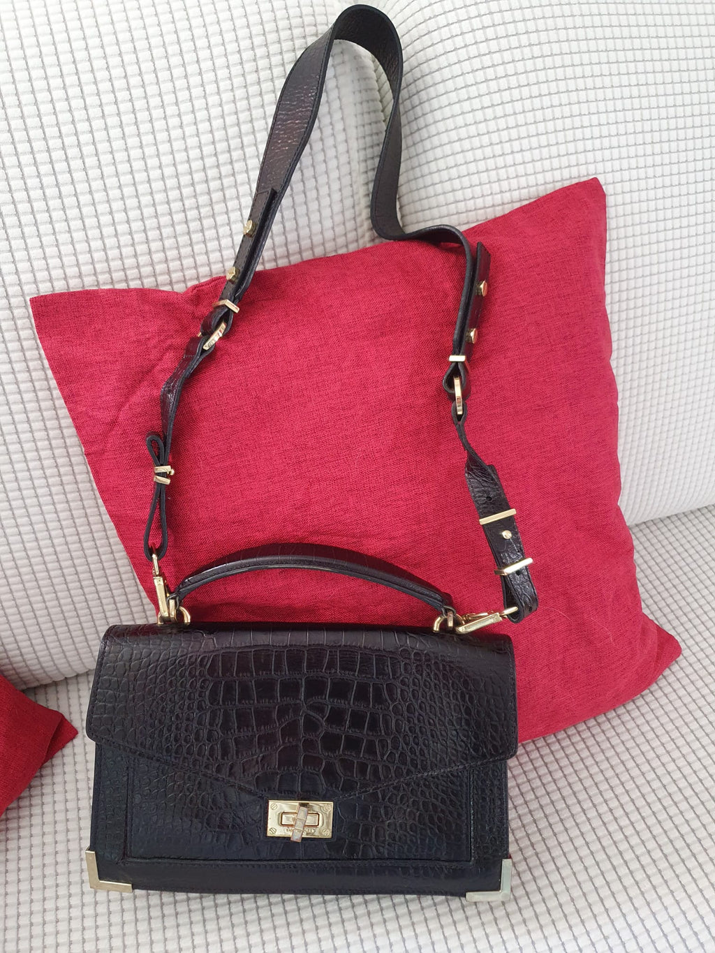 Sac Bandoulière Emily — The Kooples — Cuir de Vachette Grainé Noir