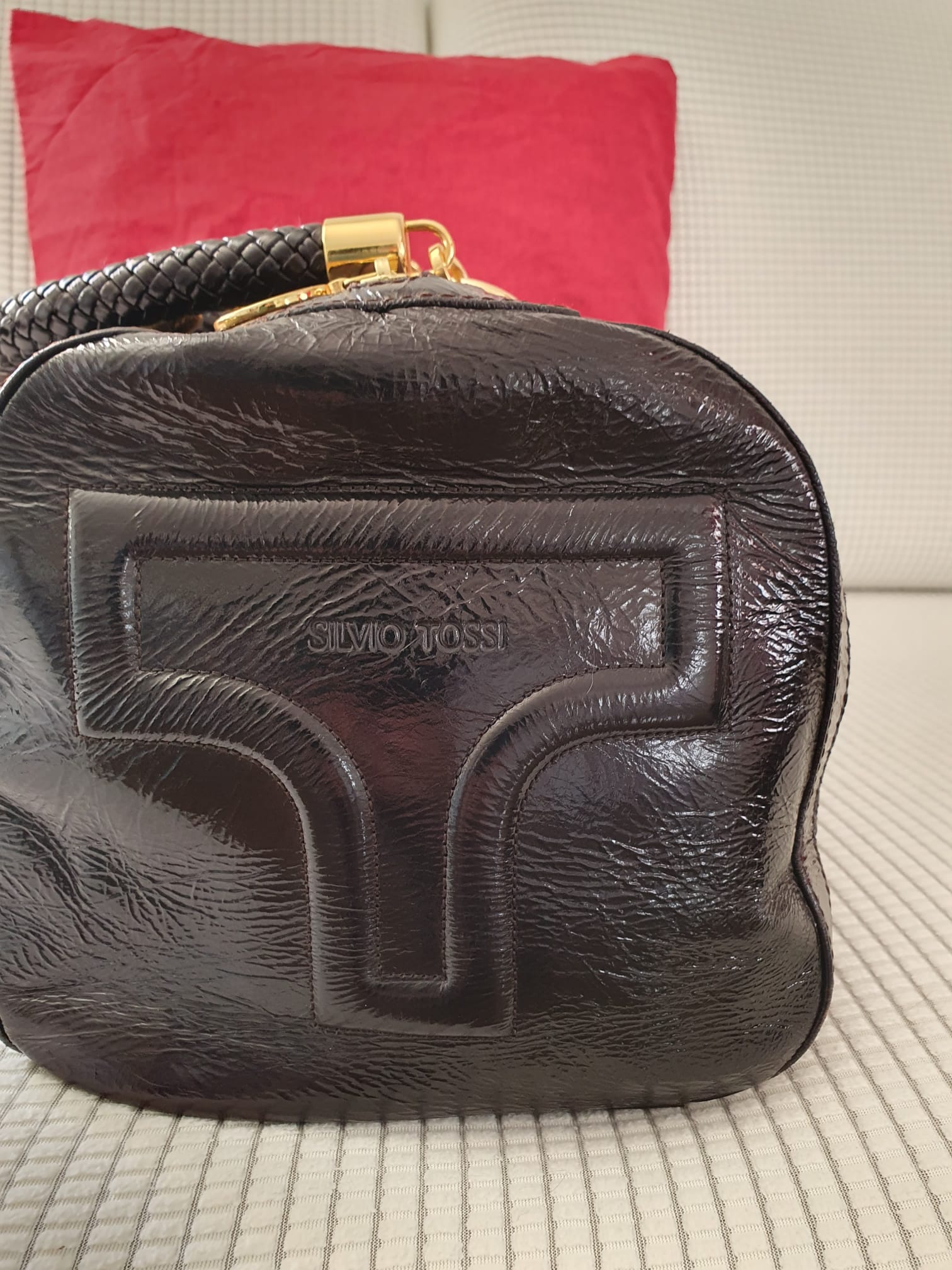 Sac Bowling Silvio Tossi — Marque Suisse, Savoir-Faire Artisanal Italien — Cuir Embossé Marron Foncé