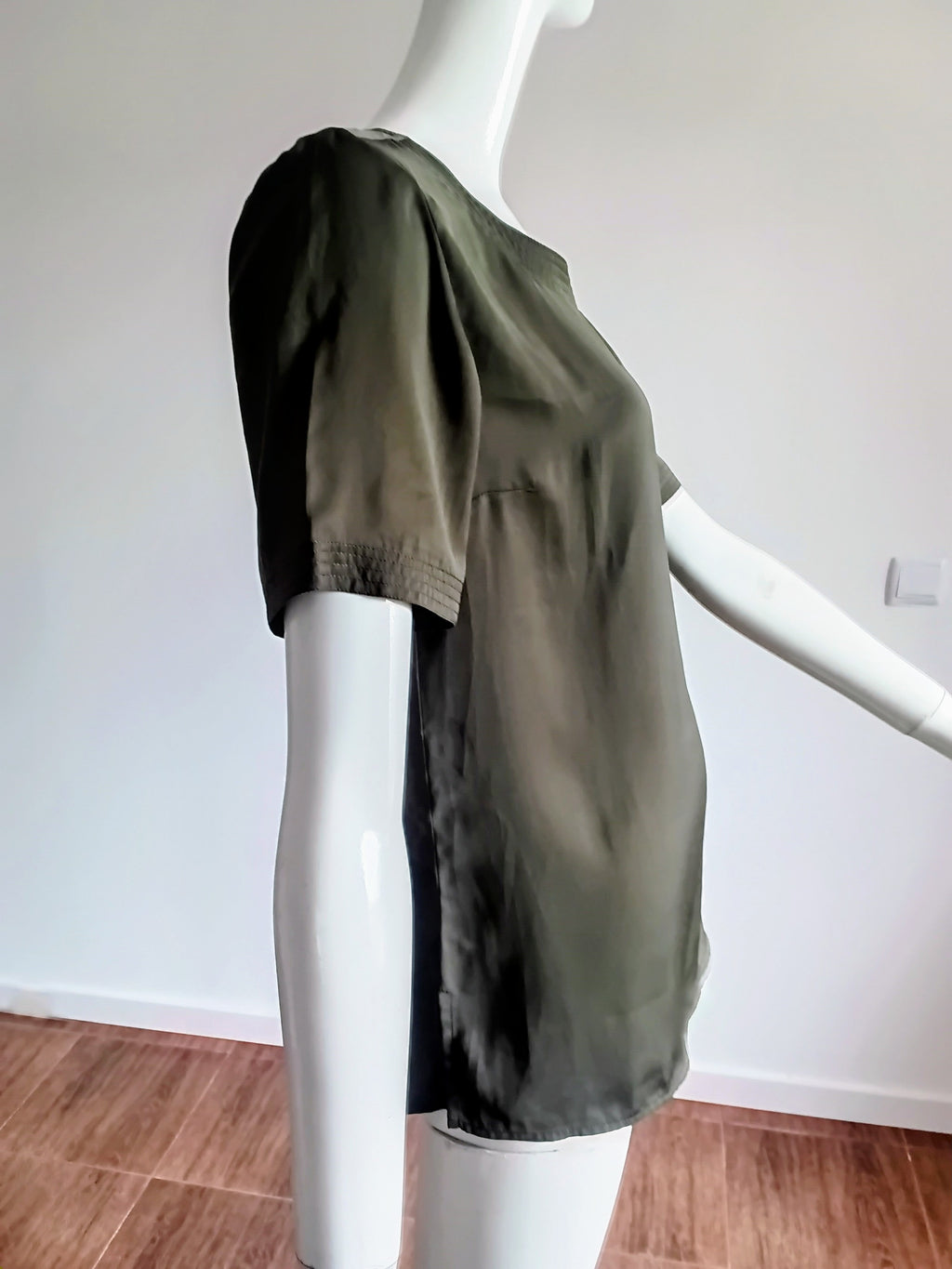 Tunique Alba Moda — Vert Kaki Satiné | Polyester Luxe | Taille 36