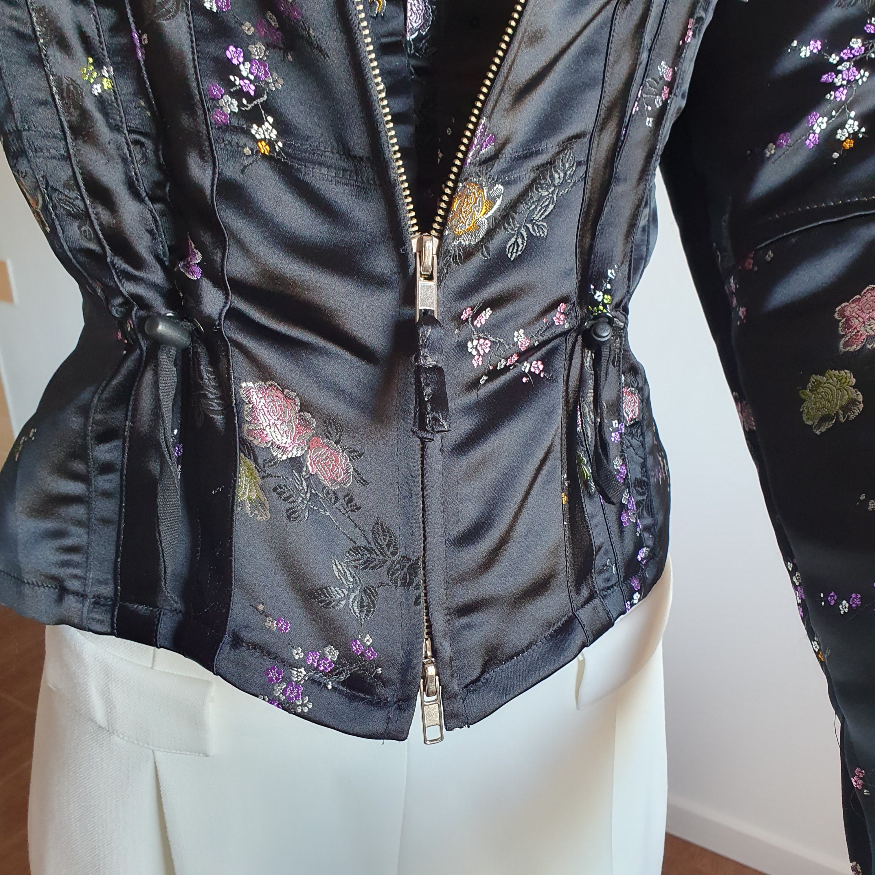 Veste kimono vintage noire brodée - vue dos