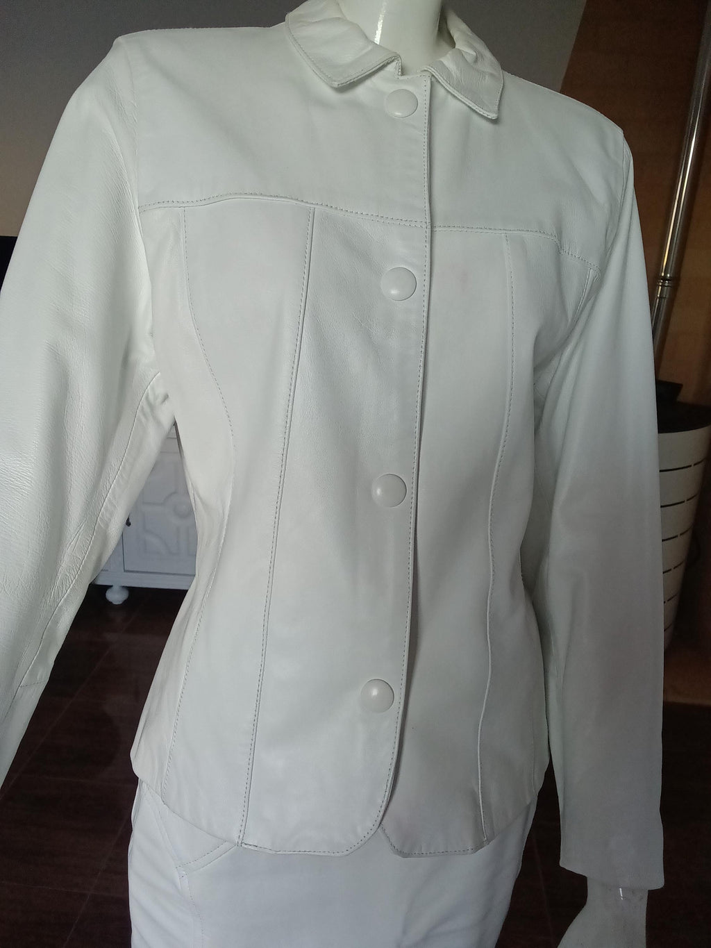 Tailleur Jupe Vintage Cuir Blanc BIA CUIR — Ensemble Artisanal — Taille 38 FR | Seconde Main