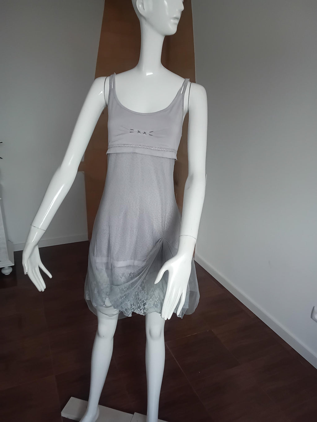 Robe Vintage Années 2000 Rayonne & Tulle Gris — Style Soirée — Taille M