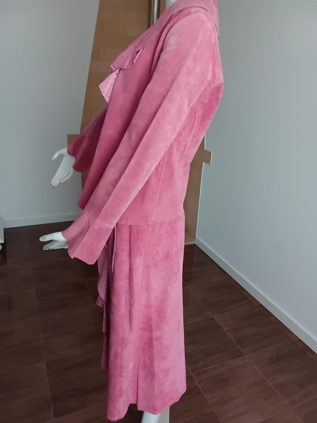 Vintage Ensemble blazer + jupe en cuir velours rose à volants — Taille 38 FR