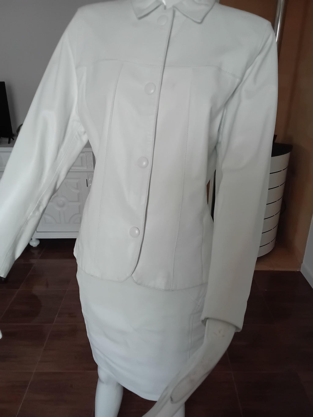 Tailleur Jupe Vintage Cuir Blanc BIA CUIR — Ensemble Artisanal — Taille 38 FR | Seconde Main