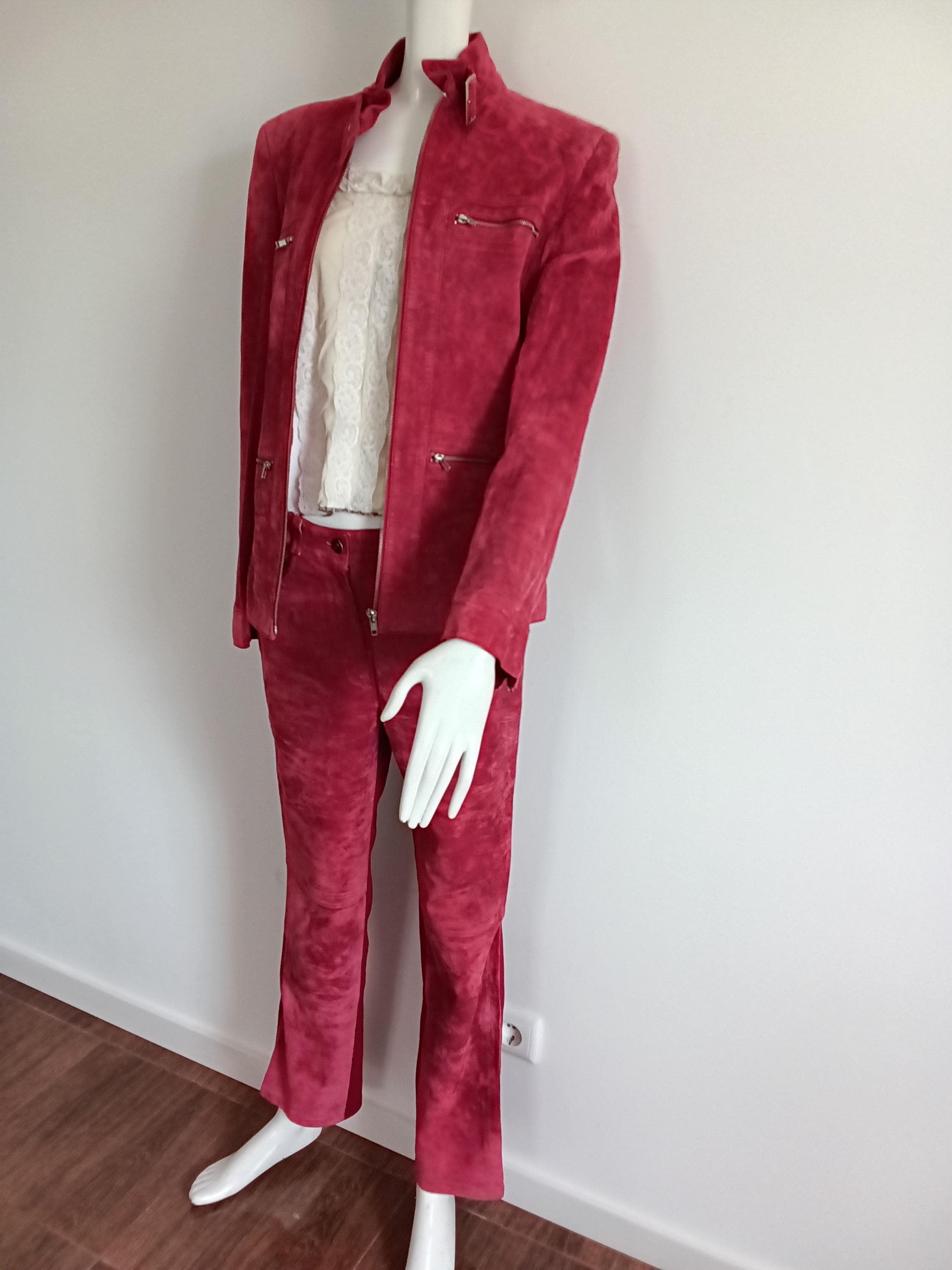 Vintage Tailleur pantalon cuir velours framboise — Taille 38 FR