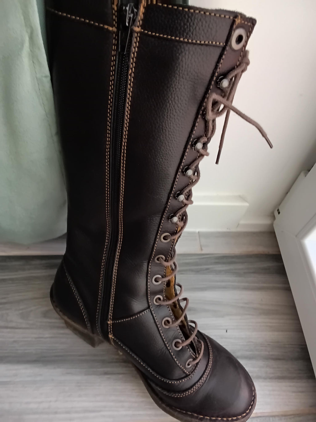 Vintage Bottes à lacets en cuir The ART Compagny