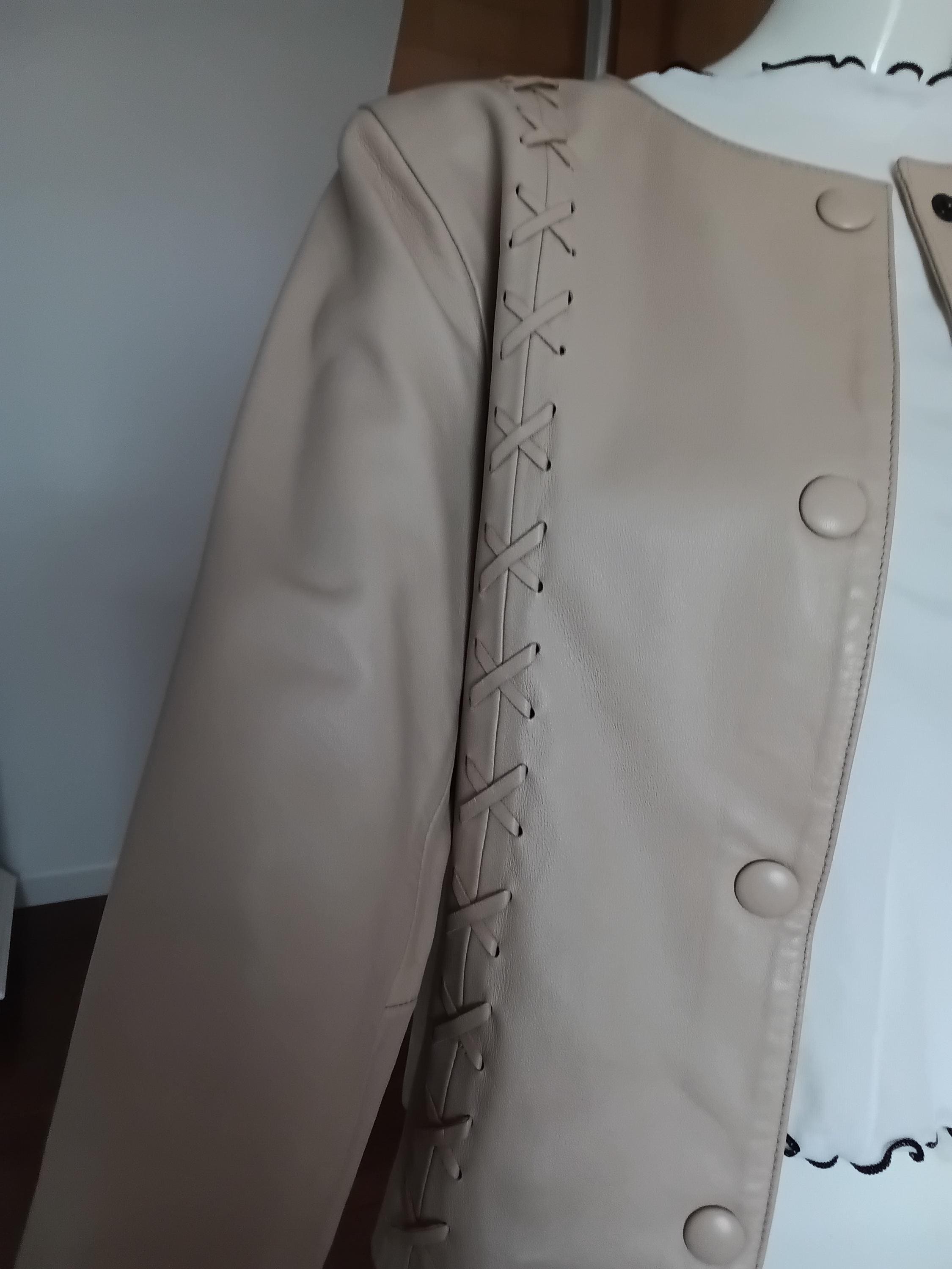 Vintage Tailleur pantalon en cuir beige - Modèle unique
