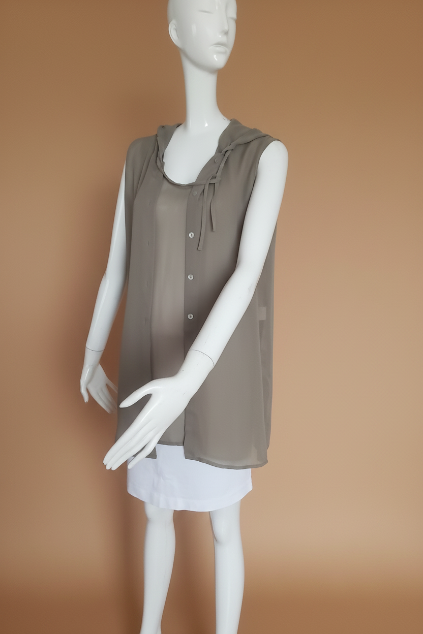 Tailleur Place Royale fond beige