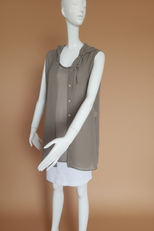 Tailleur Place Royale fond beige
